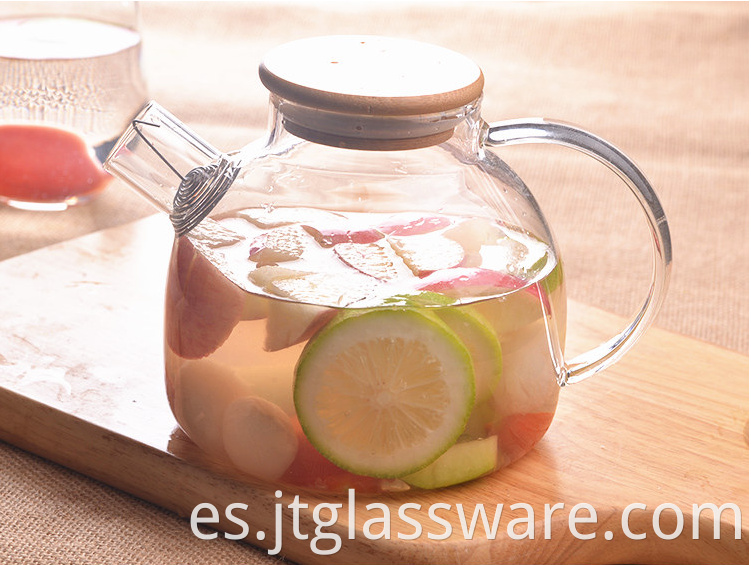 glass jug1